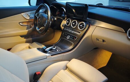 Mercedes-Benz C-Класс, 2016 год, 3 100 000 рублей, 9 фотография