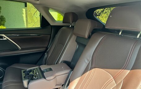 Lexus RX IV рестайлинг, 2020 год, 5 500 000 рублей, 23 фотография