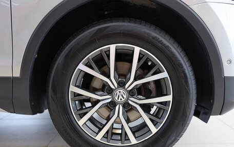 Volkswagen Tiguan II, 2020 год, 2 750 000 рублей, 12 фотография