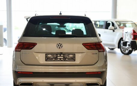 Volkswagen Tiguan II, 2020 год, 2 750 000 рублей, 8 фотография