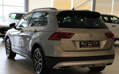 Volkswagen Tiguan II, 2020 год, 2 750 000 рублей, 11 фотография