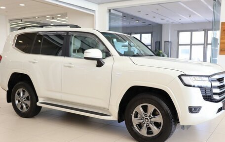 Toyota Land Cruiser, 2023 год, 10 900 000 рублей, 6 фотография