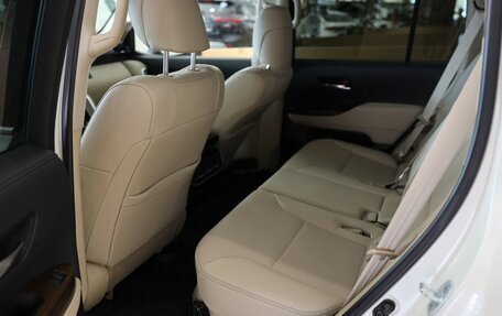 Toyota Land Cruiser, 2023 год, 10 900 000 рублей, 15 фотография