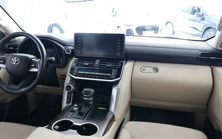 Toyota Land Cruiser, 2023 год, 10 900 000 рублей, 19 фотография