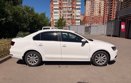 Volkswagen Jetta VI, 2013 год, 1 200 000 рублей, 1 фотография