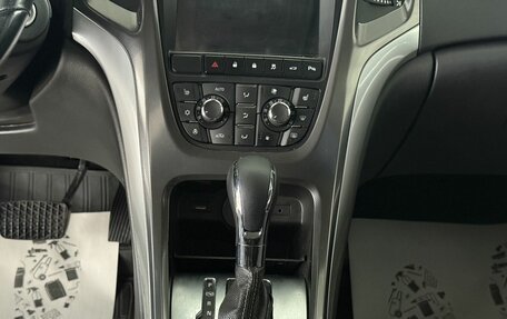 Opel Astra J, 2010 год, 555 000 рублей, 10 фотография