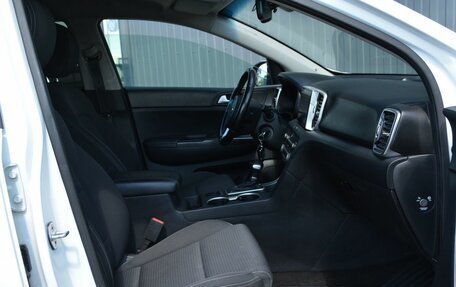 KIA Sportage IV рестайлинг, 2017 год, 1 749 999 рублей, 19 фотография