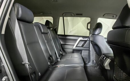 Toyota Land Cruiser Prado 150 рестайлинг 2, 2018 год, 5 450 000 рублей, 16 фотография