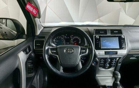 Toyota Land Cruiser Prado 150 рестайлинг 2, 2018 год, 5 450 000 рублей, 20 фотография