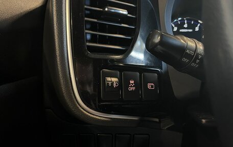 Mitsubishi Outlander III рестайлинг 3, 2019 год, 2 590 000 рублей, 31 фотография