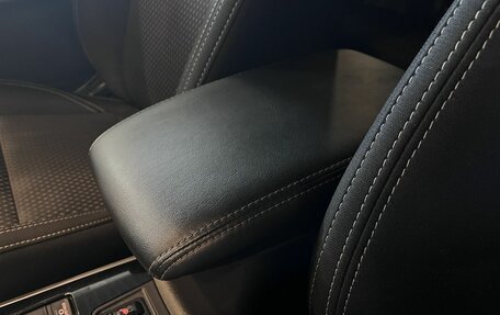 Mitsubishi Outlander III рестайлинг 3, 2019 год, 2 590 000 рублей, 32 фотография