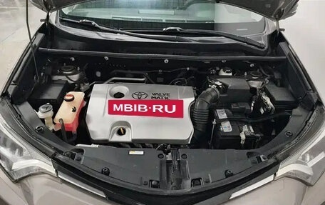 Toyota RAV4, 2018 год, 1 905 000 рублей, 12 фотография