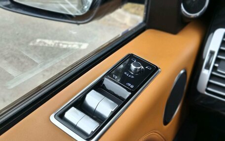 Land Rover Range Rover IV рестайлинг, 2019 год, 7 180 000 рублей, 19 фотография