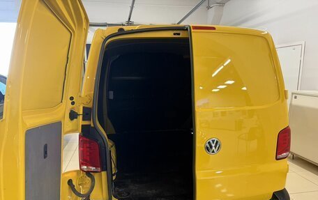 Volkswagen Transporter T6 рестайлинг, 2021 год, 3 800 000 рублей, 9 фотография