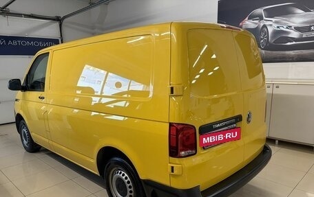 Volkswagen Transporter T6 рестайлинг, 2021 год, 3 800 000 рублей, 8 фотография