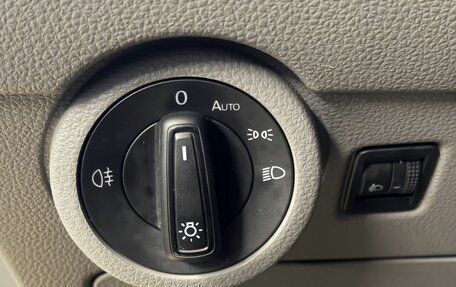 Volkswagen Transporter T6 рестайлинг, 2021 год, 3 800 000 рублей, 30 фотография