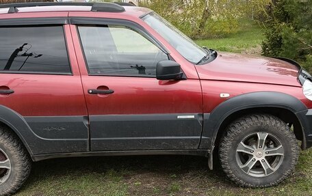 Chevrolet Niva I рестайлинг, 2013 год, 530 000 рублей, 3 фотография