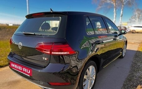 Volkswagen Golf VII, 2017 год, 1 850 000 рублей, 2 фотография