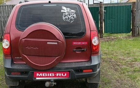 Chevrolet Niva I рестайлинг, 2013 год, 530 000 рублей, 4 фотография