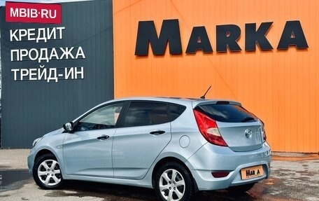 Hyundai Solaris II рестайлинг, 2012 год, 690 000 рублей, 4 фотография