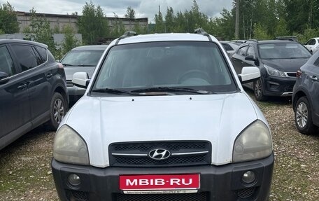 Hyundai Tucson III, 2005 год, 600 000 рублей, 1 фотография