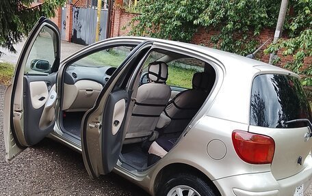 Toyota Vitz, 2003 год, 505 000 рублей, 3 фотография