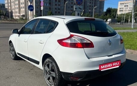 Renault Megane III, 2012 год, 399 000 рублей, 2 фотография