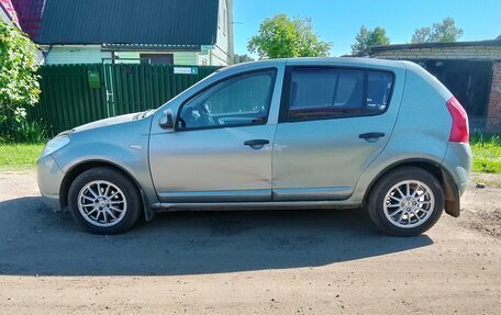 Renault Sandero I, 2010 год, 395 000 рублей, 5 фотография
