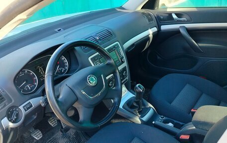 Skoda Octavia, 2012 год, 1 450 000 рублей, 25 фотография