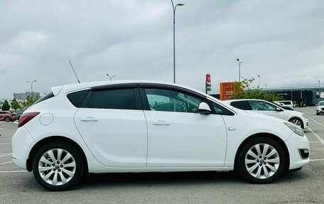 Opel Astra J, 2014 год, 880 000 рублей, 2 фотография