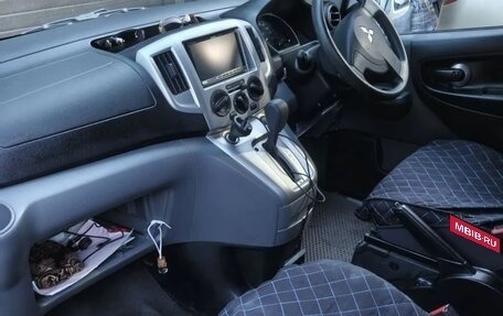 Mitsubishi Delica D:3, 2011 год, 1 250 000 рублей, 18 фотография