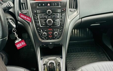 Opel Astra J, 2014 год, 880 000 рублей, 3 фотография