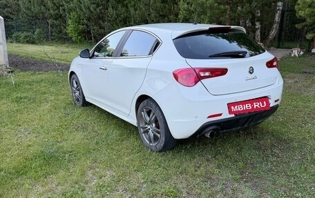 Alfa Romeo Giulietta, 2014 год, 1 300 000 рублей, 4 фотография