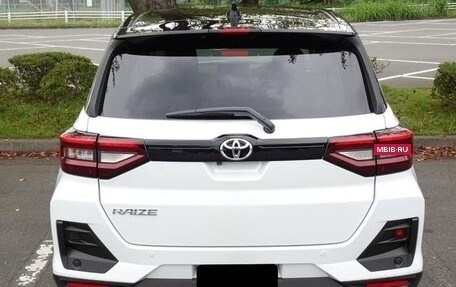 Toyota Raize I, 2022 год, 1 288 000 рублей, 4 фотография