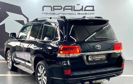 Toyota Land Cruiser 200, 2017 год, 5 999 900 рублей, 6 фотография