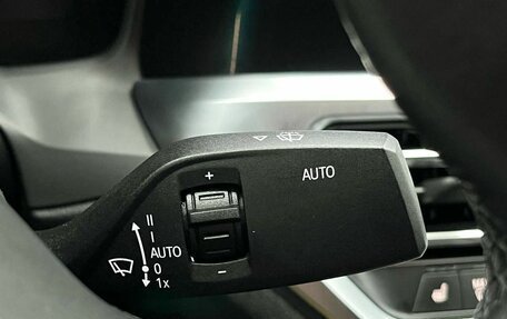 BMW 3 серия, 2019 год, 3 999 900 рублей, 13 фотография
