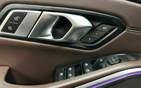 BMW 3 серия, 2019 год, 3 999 900 рублей, 18 фотография