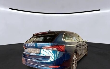 Skoda Octavia IV, 2022 год, 2 542 000 рублей, 2 фотография