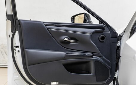 Lexus ES VII, 2020 год, 4 348 000 рублей, 29 фотография