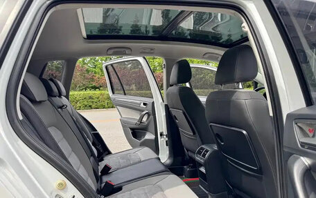 Volkswagen Golf Sportsvan I, 2019 год, 1 540 000 рублей, 16 фотография