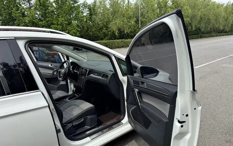 Volkswagen Golf Sportsvan I, 2019 год, 1 540 000 рублей, 17 фотография