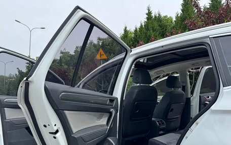 Volkswagen Golf Sportsvan I, 2019 год, 1 540 000 рублей, 20 фотография
