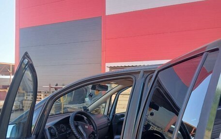 Opel Zafira A рестайлинг, 2002 год, 350 000 рублей, 3 фотография