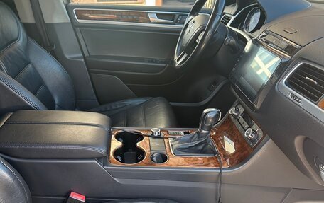 Volkswagen Touareg III, 2013 год, 1 900 000 рублей, 8 фотография