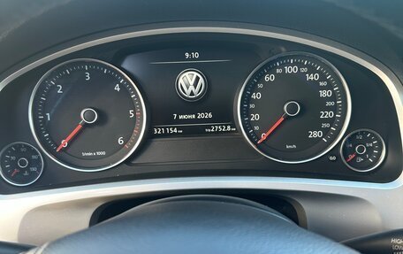 Volkswagen Touareg III, 2013 год, 1 900 000 рублей, 13 фотография