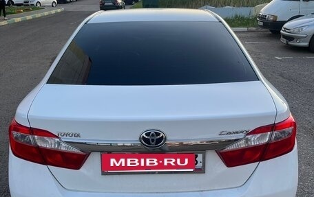 Toyota Camry, 2011 год, 1 280 000 рублей, 4 фотография