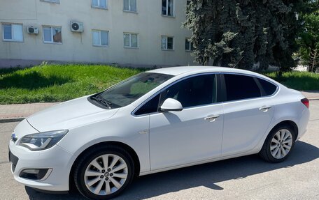 Opel Astra J, 2012 год, 700 000 рублей, 4 фотография