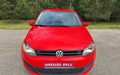 Volkswagen Polo VI (EU Market), 2013 год, 630 000 рублей, 2 фотография