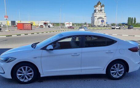 Hyundai Elantra VI рестайлинг, 2016 год, 1 350 000 рублей, 2 фотография