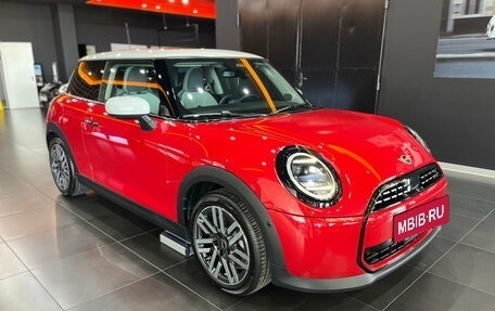 MINI Hatch, 2024 год, 4 790 000 рублей, 3 фотография